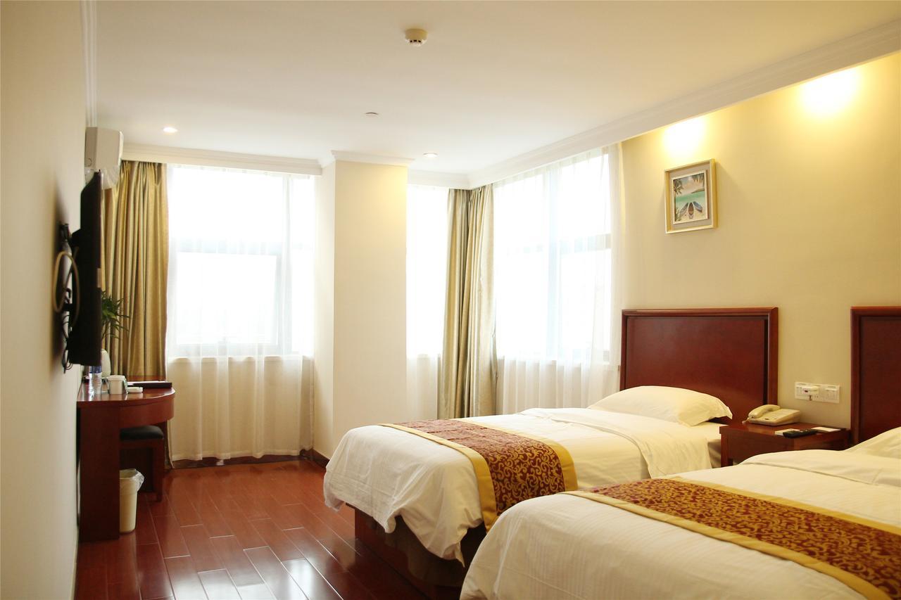 Greentree Inn Yunnan Lijiang Qixing Street Express Hotel מראה חיצוני תמונה